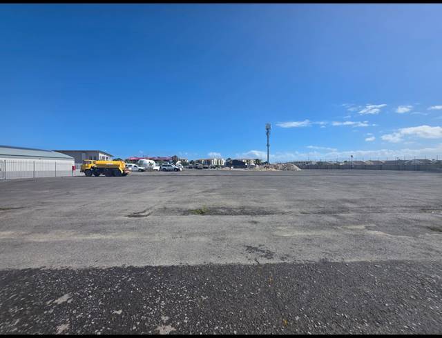 10,000M² INDUSTRIAL YARD TO LET IN STRAND INDUSTRIA